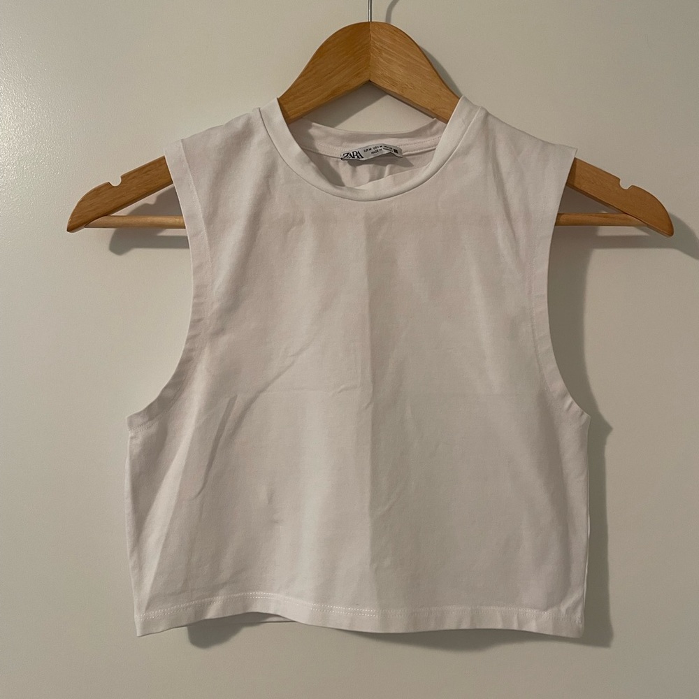 White Zara cropped sleeveless top